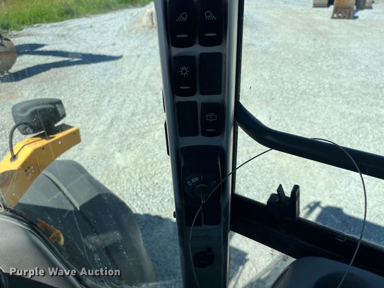 image for item EK8672 2016 Volvo L70H wheel loader