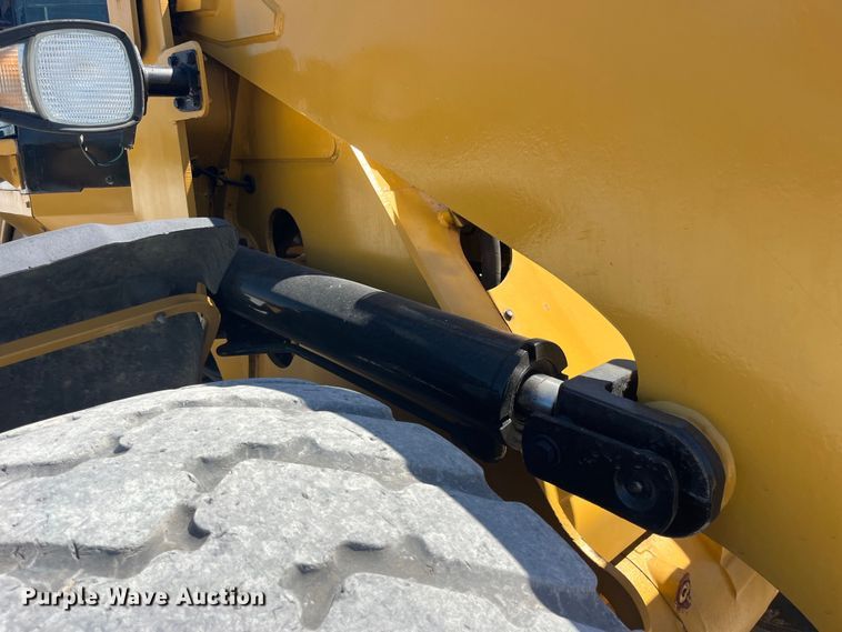 image for item EK8673 2010 Caterpillar  928HZ wheel loader
