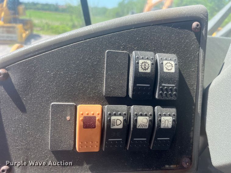 image for item EK8673 2010 Caterpillar  928HZ wheel loader