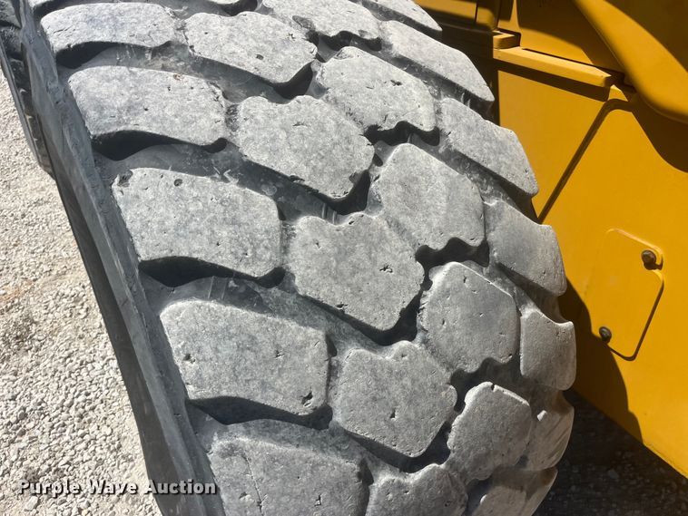 image for item EK8673 2010 Caterpillar  928HZ wheel loader