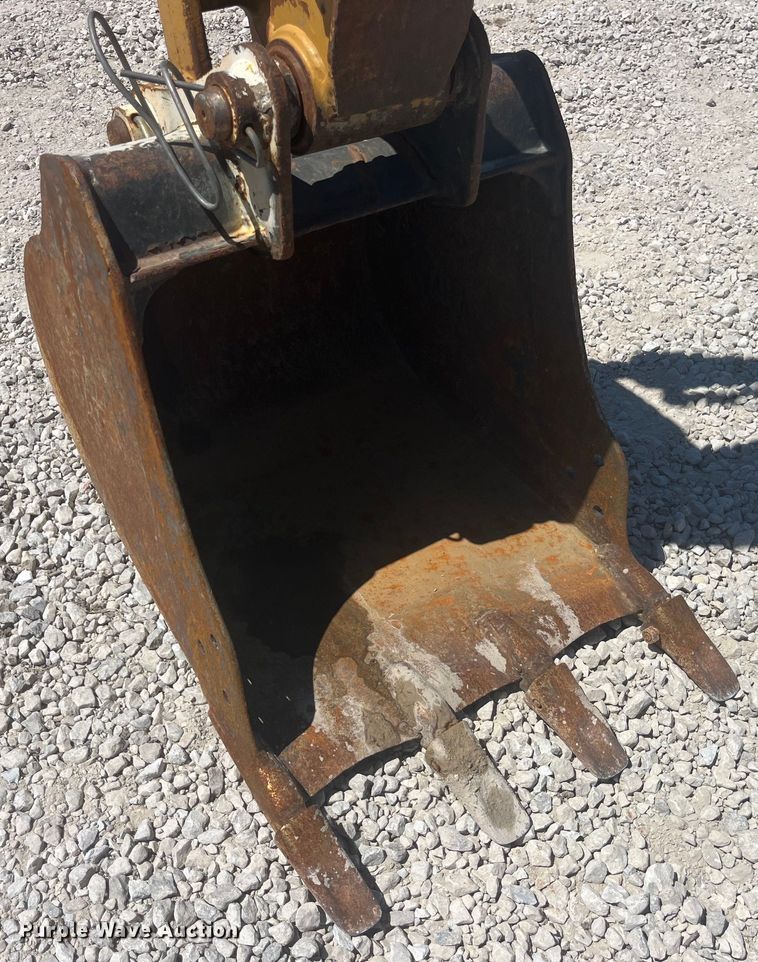 image for item EK8674 2017 Caterpillar  305E2 CR mini excavator