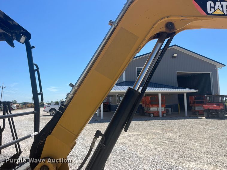 image for item EK8674 2017 Caterpillar  305E2 CR mini excavator