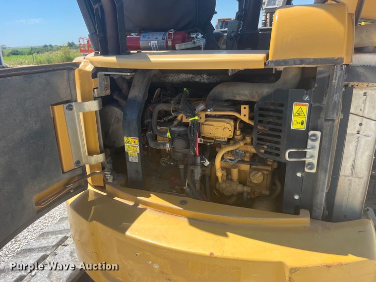 image for item EK8674 2017 Caterpillar  305E2 CR mini excavator