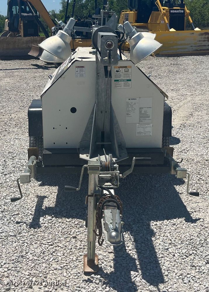 image for item EK8676 2015 Terex RL4 light plant