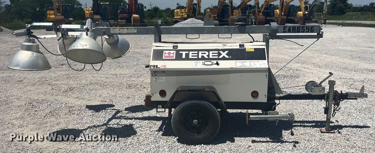 image for item EK8676 2015 Terex RL4 light plant