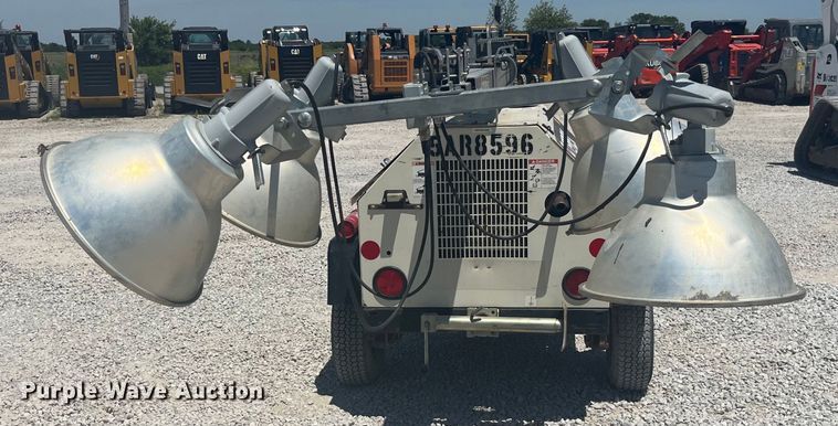 image for item EK8676 2015 Terex RL4 light plant