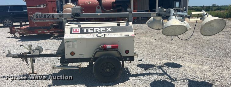 image for item EK8676 2015 Terex RL4 light plant