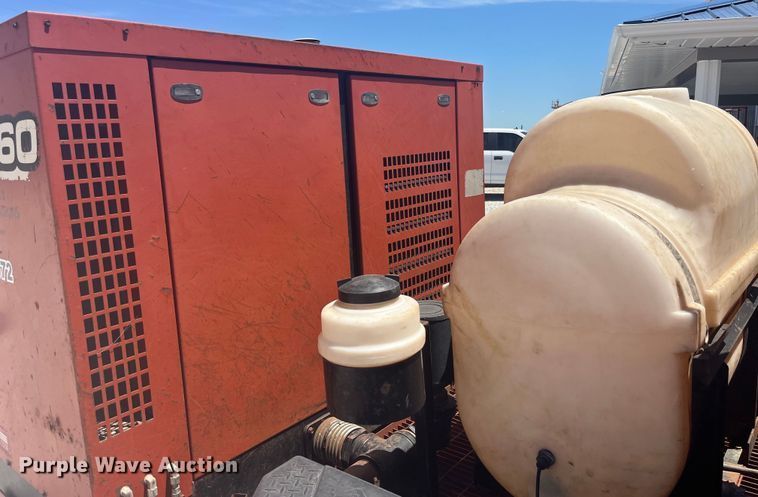 image for item EK8677 2006 Ditch Witch FX60 vacuum excavator