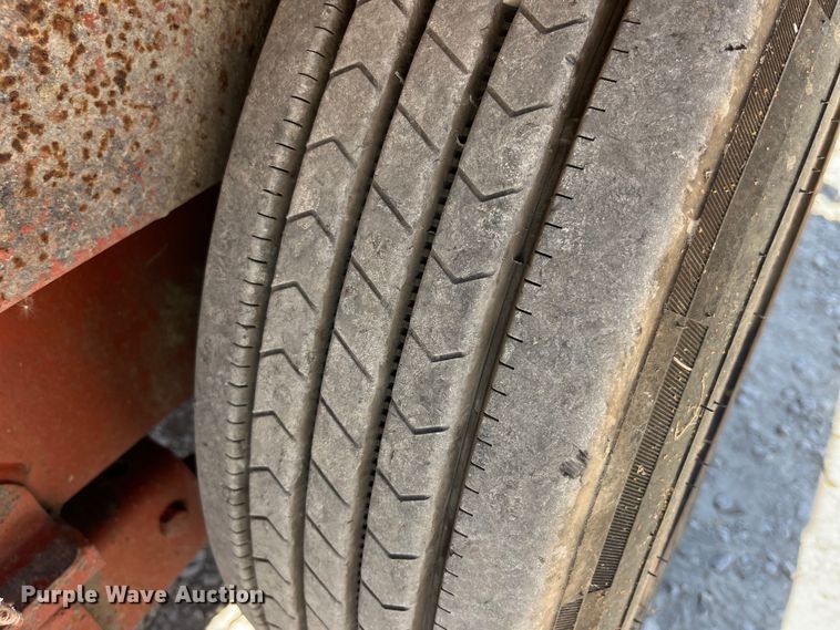 image for item EK8677 2006 Ditch Witch FX60 vacuum excavator