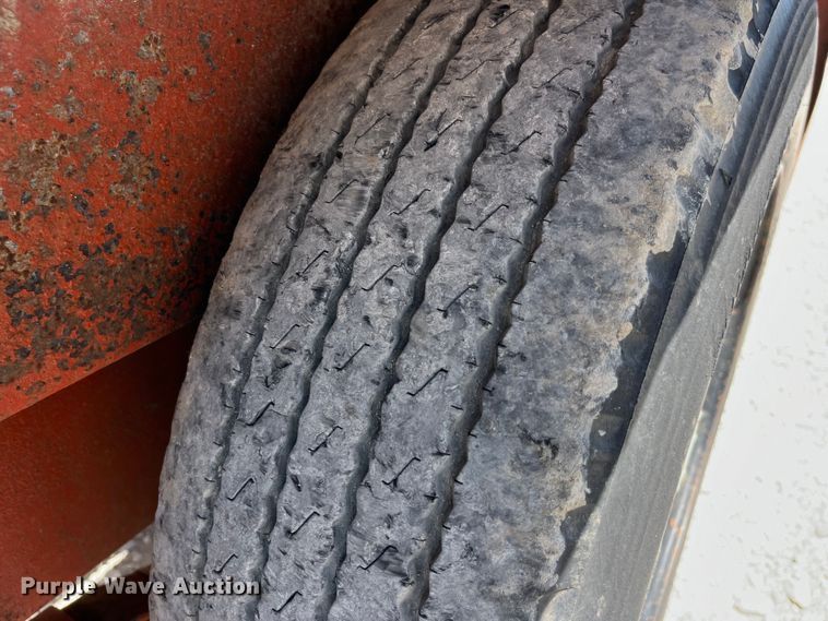 image for item EK8677 2006 Ditch Witch FX60 vacuum excavator