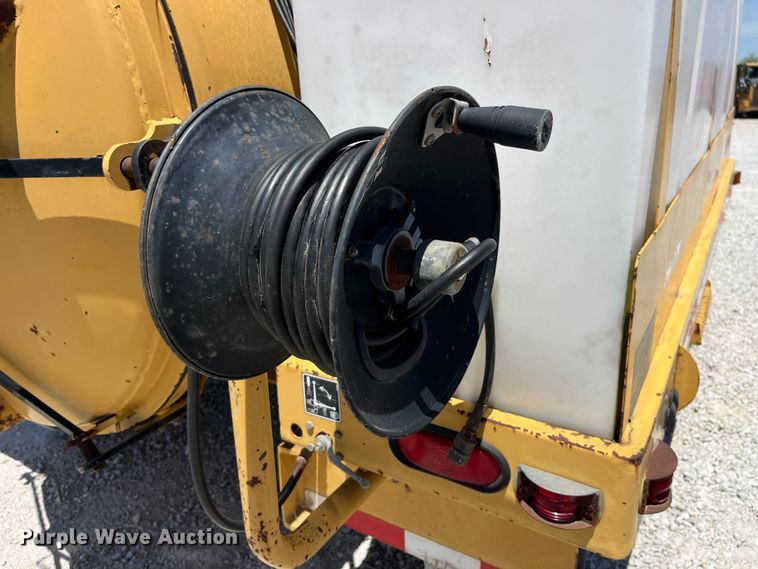 image for item EK8678 2005 Ring-O-Matic 750 Jet Vac vacuum excavator