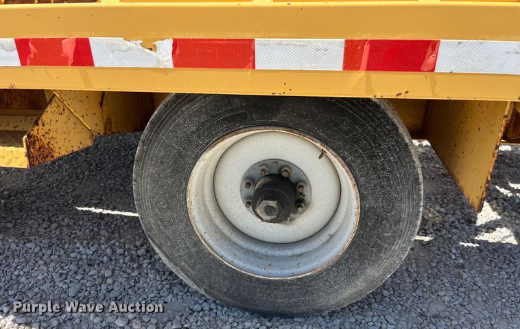 image for item EK8678 2005 Ring-O-Matic 750 Jet Vac vacuum excavator