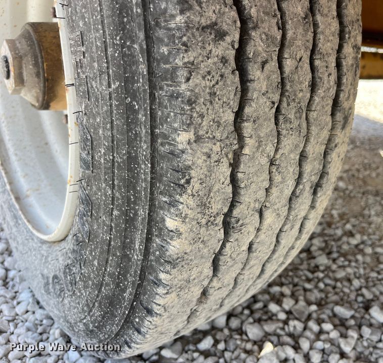 image for item EK8678 2005 Ring-O-Matic 750 Jet Vac vacuum excavator