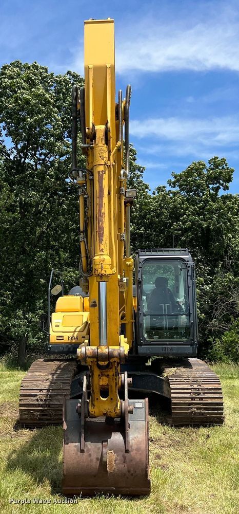 image for item EK8679 2019 Kobelco SK210LC-10 excavator