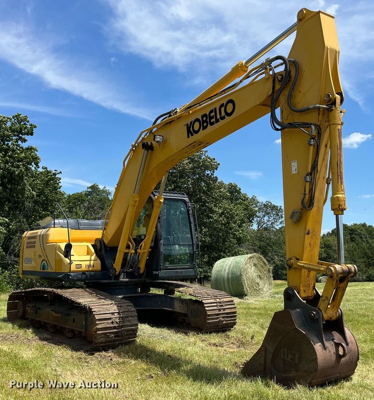 image for item EK8679 2019 Kobelco SK210LC-10 excavator