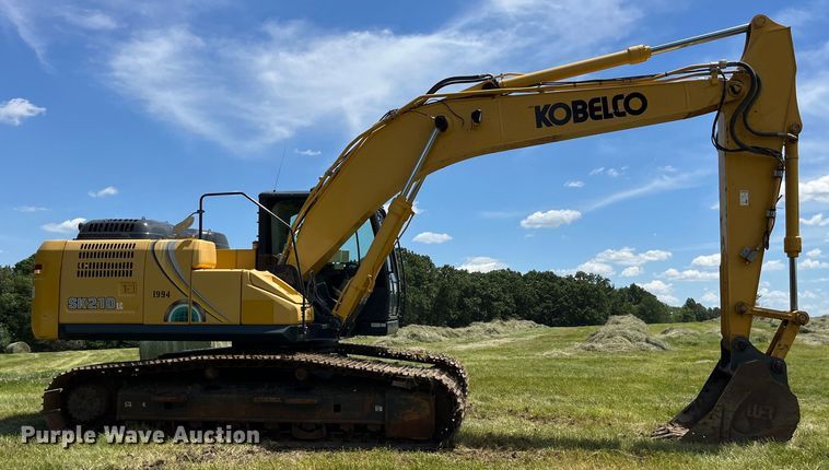 image for item EK8679 2019 Kobelco SK210LC-10 excavator