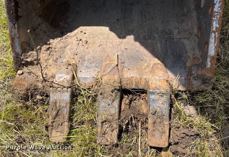 image for item EK8679 2019 Kobelco SK210LC-10 excavator