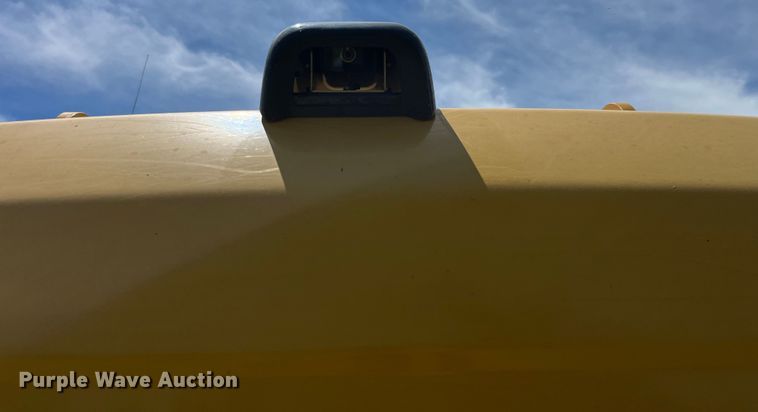 image for item EK8679 2019 Kobelco SK210LC-10 excavator