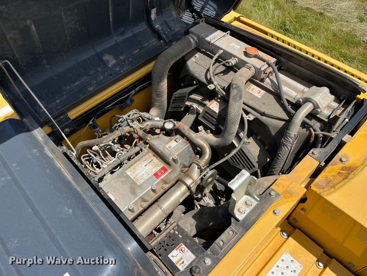 image for item EK8679 2019 Kobelco SK210LC-10 excavator