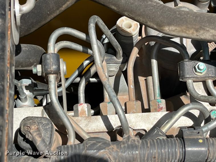 image for item EK8679 2019 Kobelco SK210LC-10 excavator