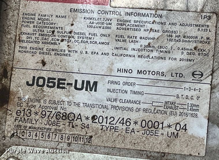 image for item EK8679 2019 Kobelco SK210LC-10 excavator