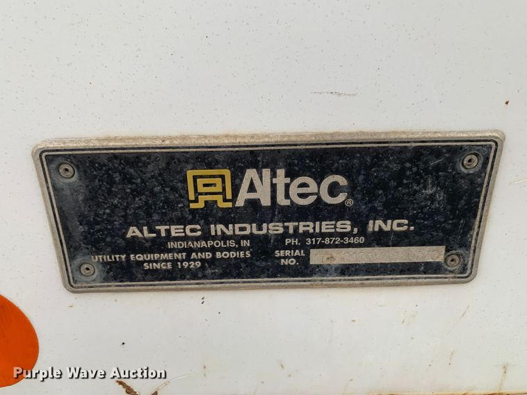 image for item JT9833 2008 Ford F750 Super Duty digger derrick truck