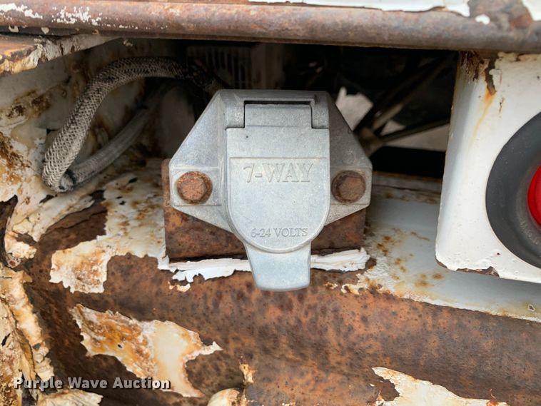 image for item JT9833 2008 Ford F750 Super Duty digger derrick truck