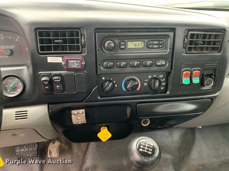 image for item JT9833 2008 Ford F750 Super Duty digger derrick truck