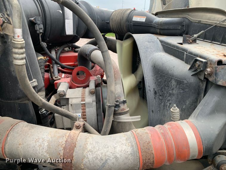 image for item JT9833 2008 Ford F750 Super Duty digger derrick truck