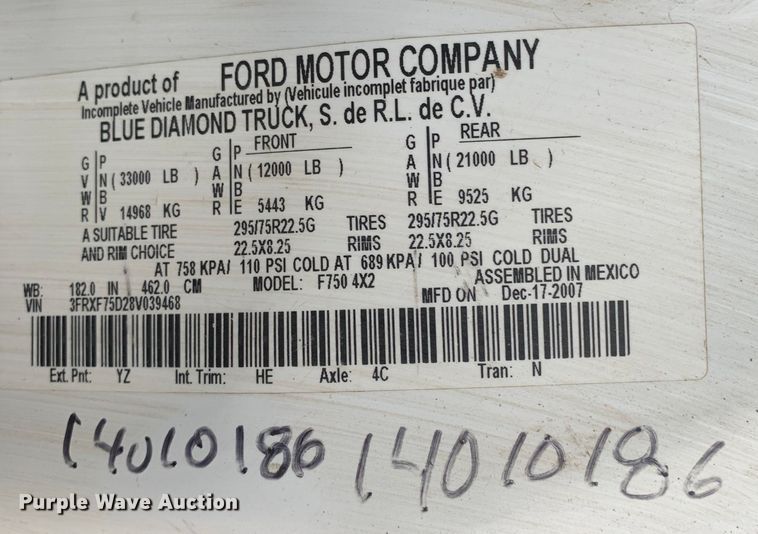 image for item JT9833 2008 Ford F750 Super Duty digger derrick truck