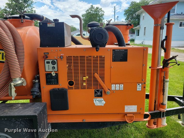 image for item KA9981 2006 Ring-O-Matic 275 vacuum excavator