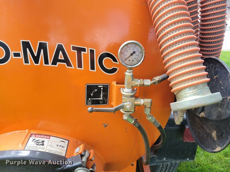 image for item KA9981 2006 Ring-O-Matic 275 vacuum excavator