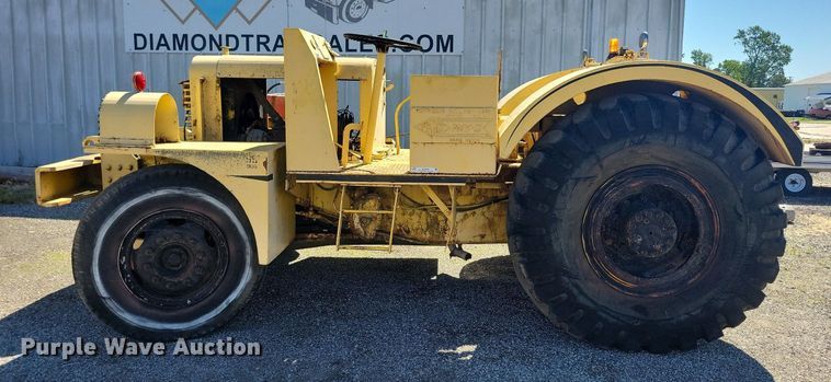 image for item KA9989 Pettibone PMW-12 scraper tractor