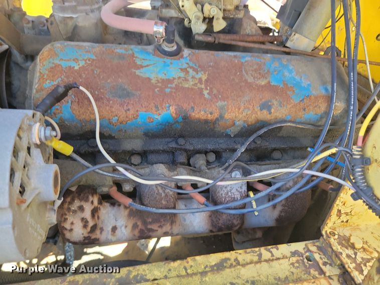 image for item KA9989 Pettibone PMW-12 scraper tractor