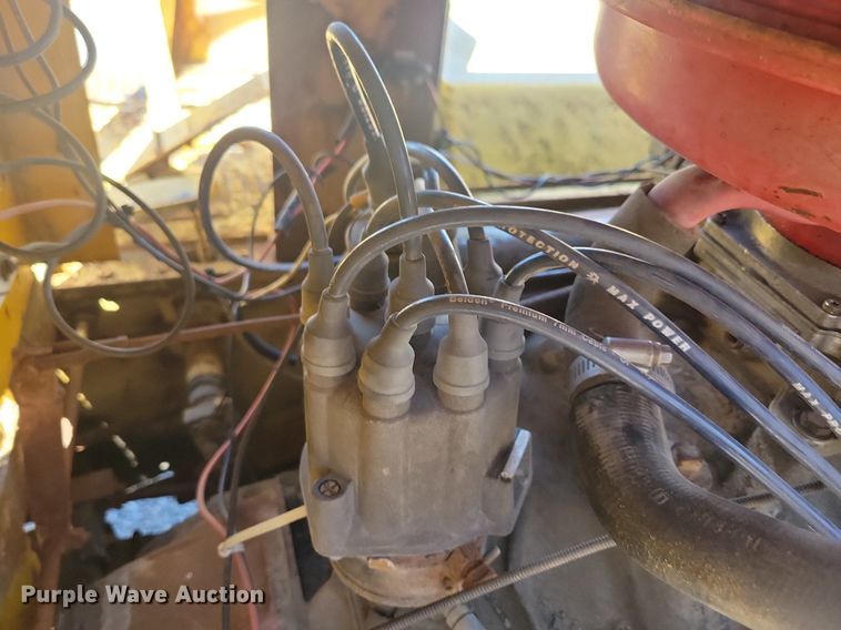 image for item KA9989 Pettibone PMW-12 scraper tractor