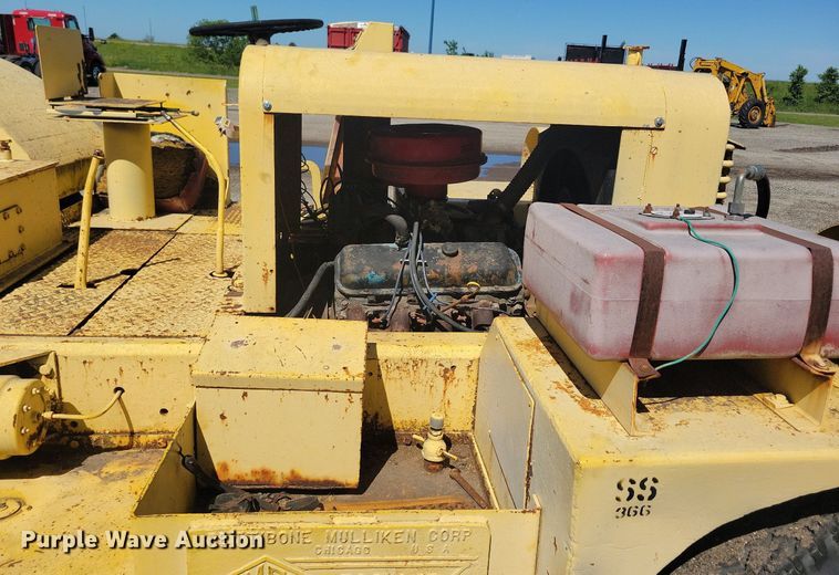 image for item KA9989 Pettibone PMW-12 scraper tractor