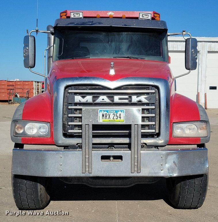 image for item KA9990 2017 Mack GU713 dump truck