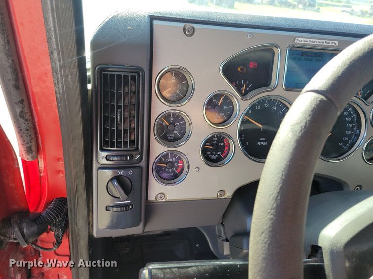 image for item KA9990 2017 Mack GU713 dump truck