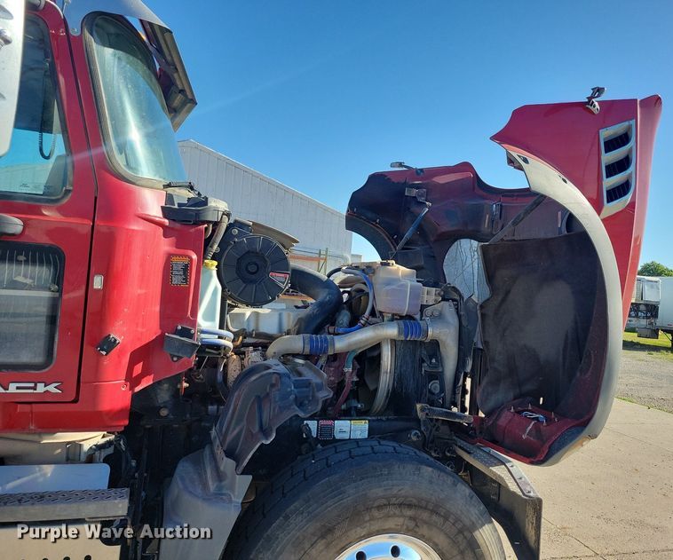 image for item KA9990 2017 Mack GU713 dump truck