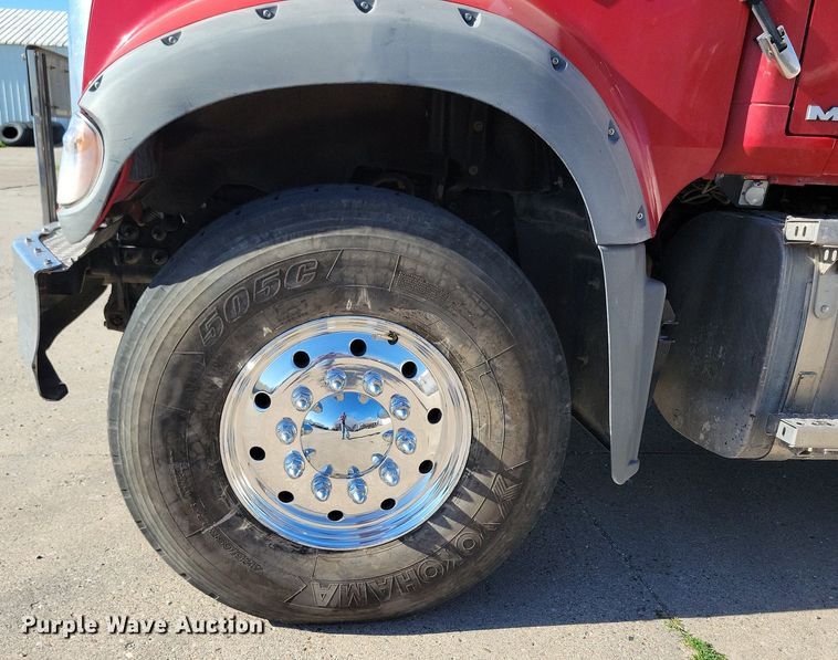 image for item KA9990 2017 Mack GU713 dump truck