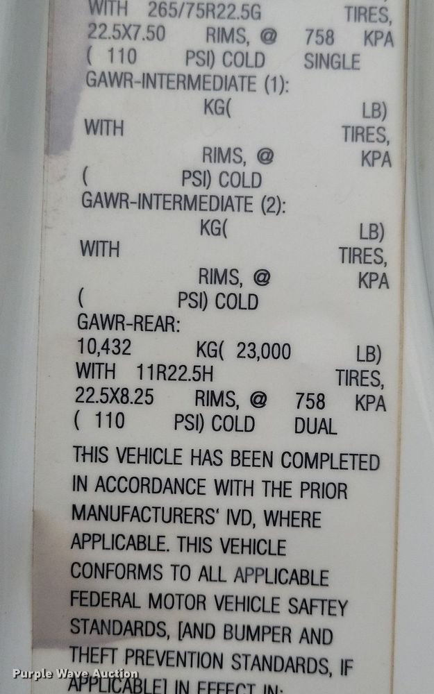 image for item KA9998 2017 International  4400 flatbed truck