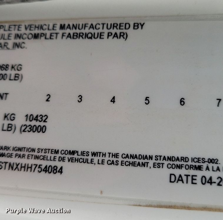 image for item KA9998 2017 International  4400 flatbed truck