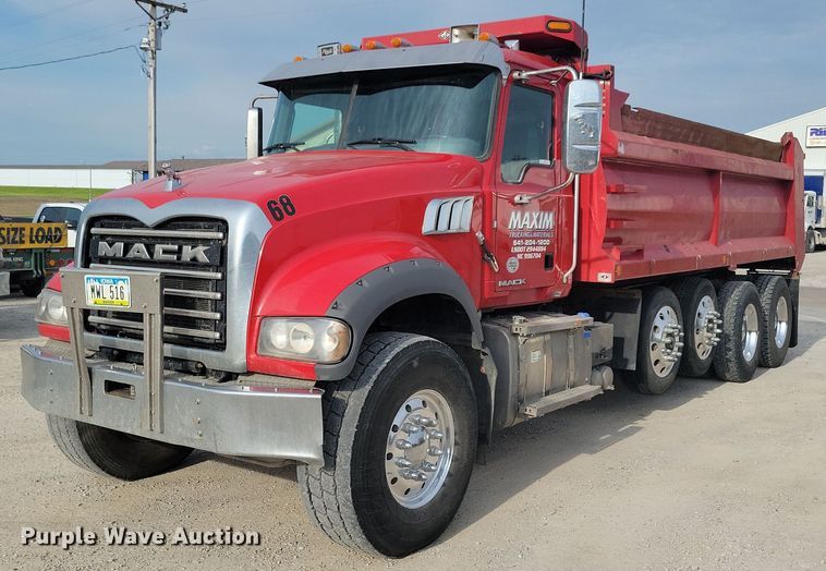 image for item KB9012 2018 Mack GU713 dump truck