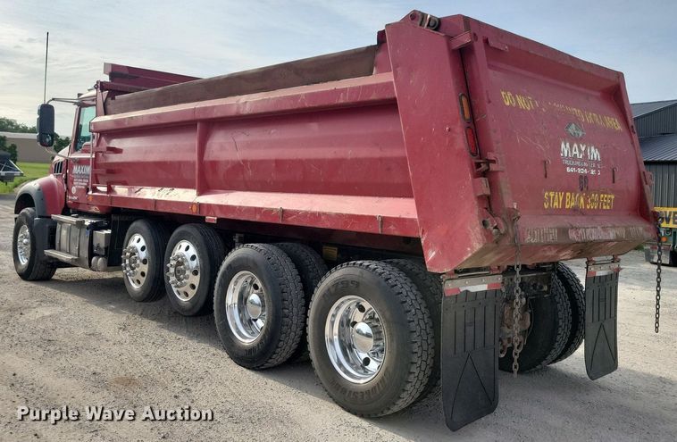 image for item KB9012 2018 Mack GU713 dump truck