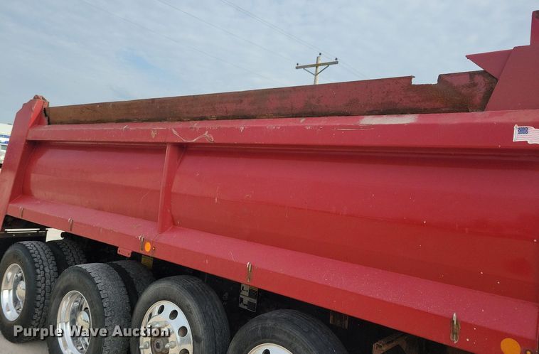 image for item KB9012 2018 Mack GU713 dump truck