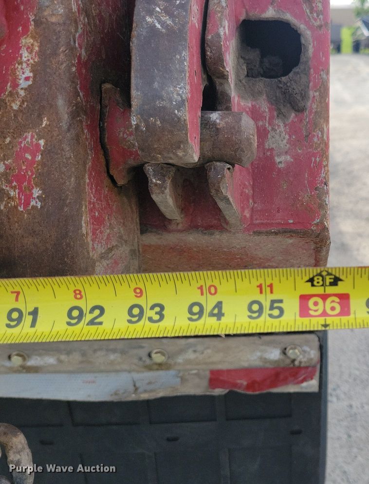 image for item KB9012 2018 Mack GU713 dump truck