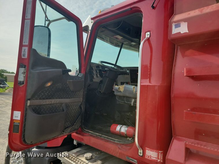 image for item KB9012 2018 Mack GU713 dump truck