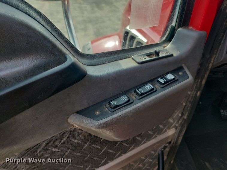 image for item KB9012 2018 Mack GU713 dump truck