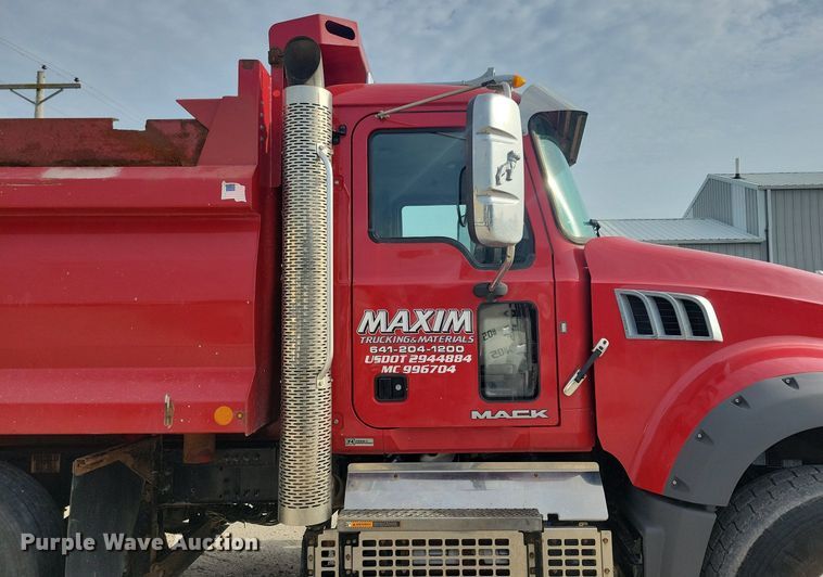 image for item KB9012 2018 Mack GU713 dump truck