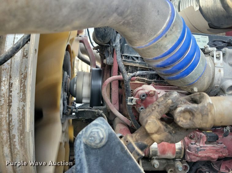 image for item KB9012 2018 Mack GU713 dump truck